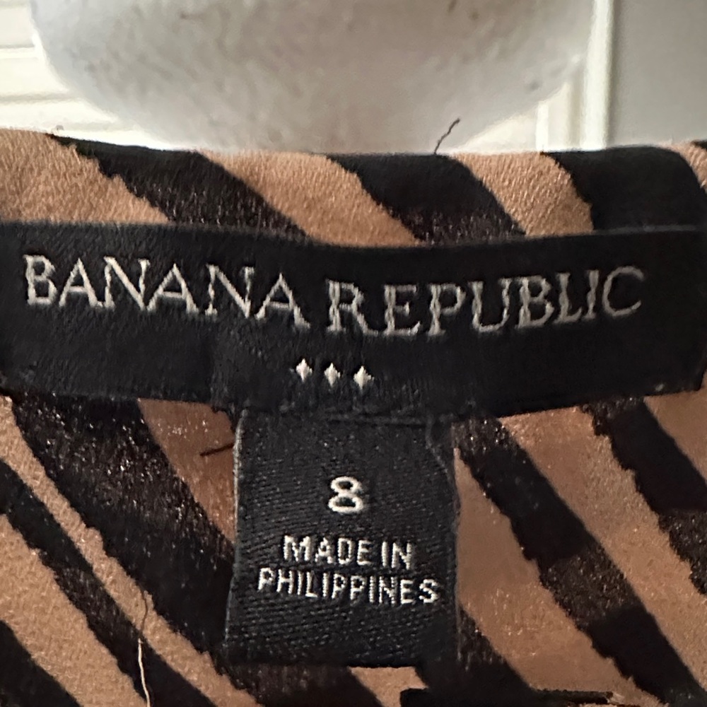 Banana Republic Black and Brown Animal Print Long Sleeve Dress - Picture 2 of 6